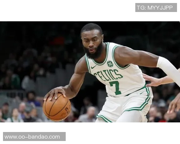 杰伦布朗分享绿军近两季全明星假期战绩与净效值对比分析